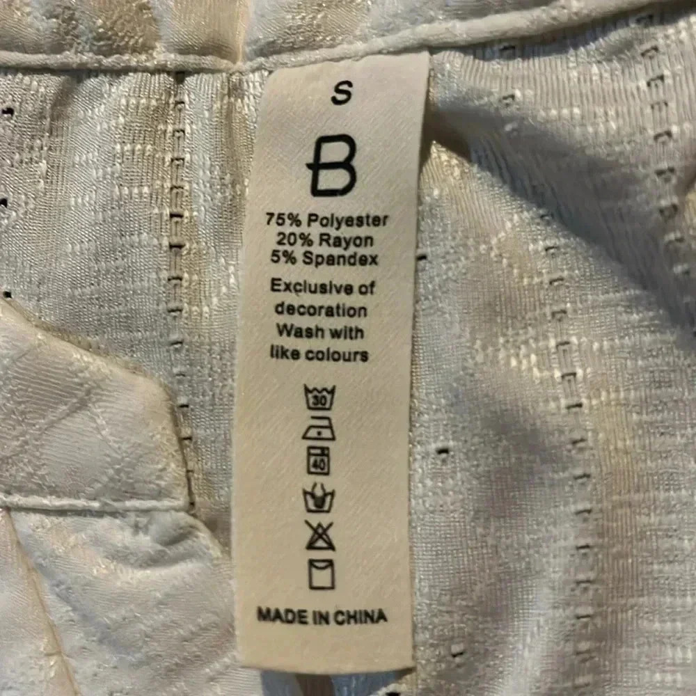 BMJL Womens Dressy Casual V-Neck  Blouse - Size Small - Picture 7 of 7
